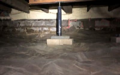 crawl space with insulation and vapor barrier