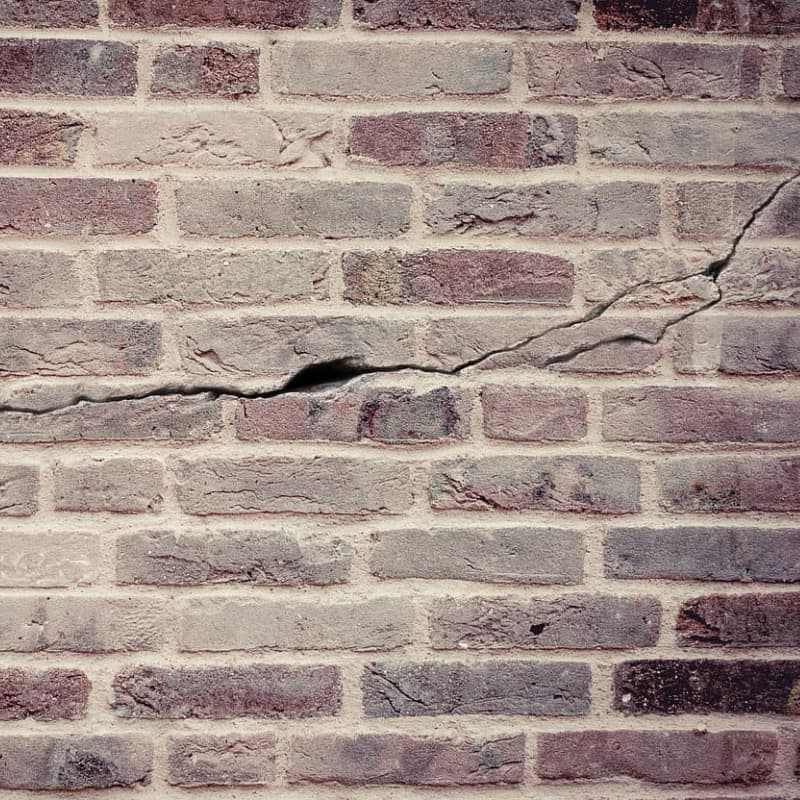 foundation repair near you cracked brick wall des moines iowa