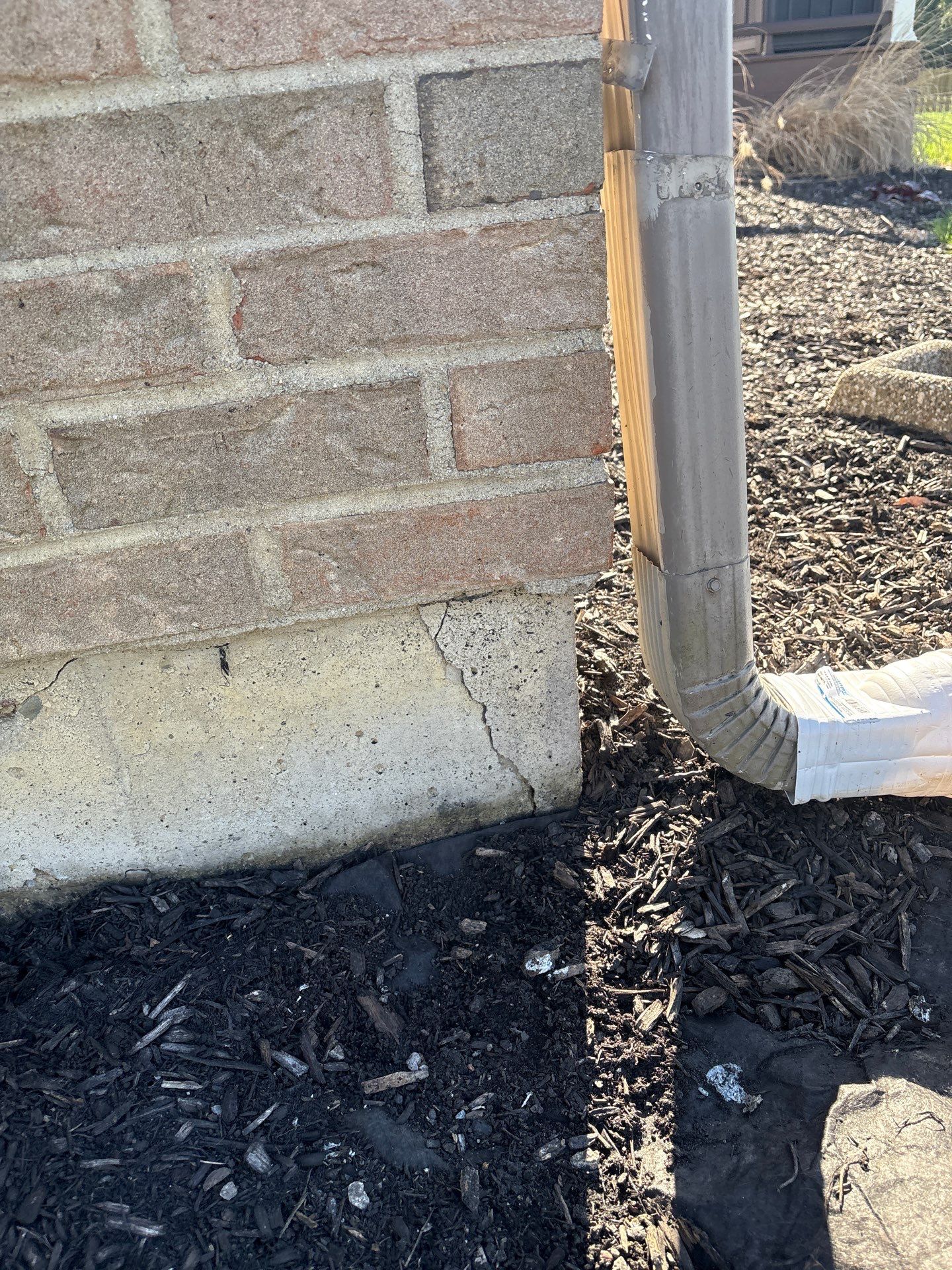 Foundation-crack-dayton-oh-45458