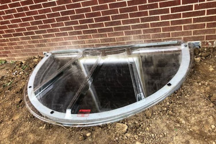 new egress window well